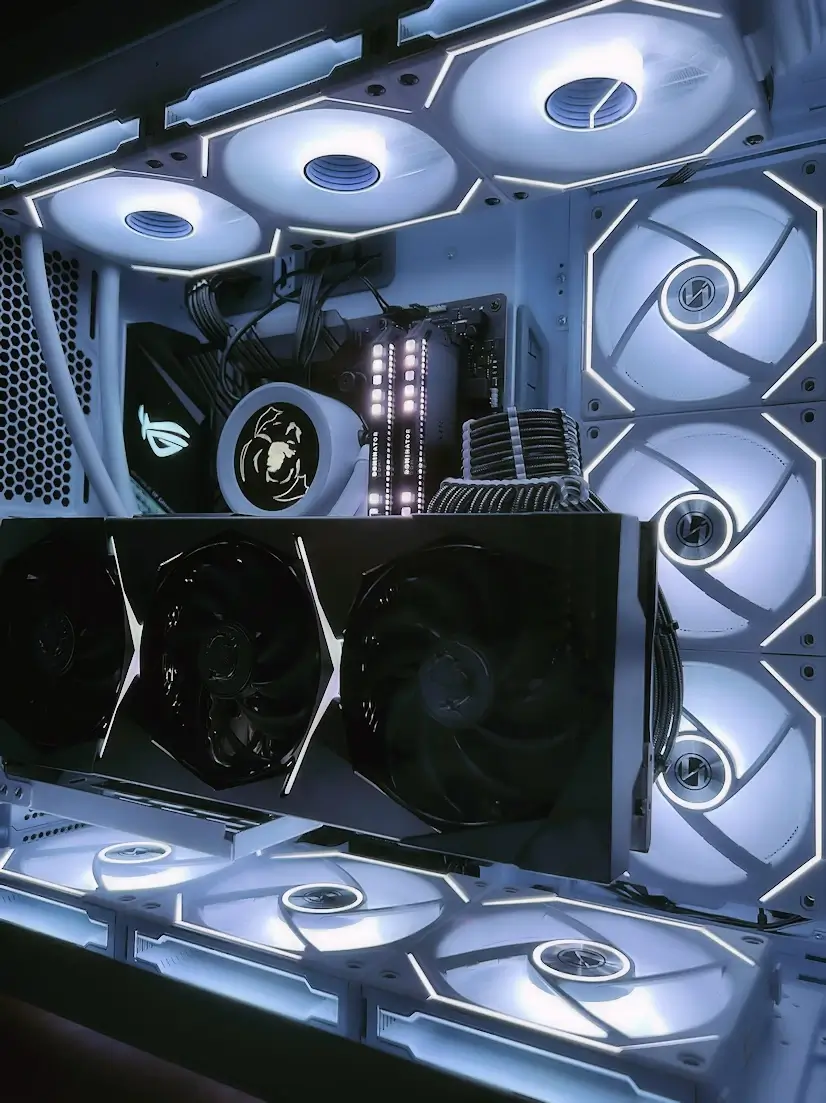 Montaje Hardware Gaming PC Fractal AMD Intel Domicilio Alcobendas Informático Alcobendas - Montaje Hardware Gaming PC Fractal AMD Intel Domicilio Alcobendas